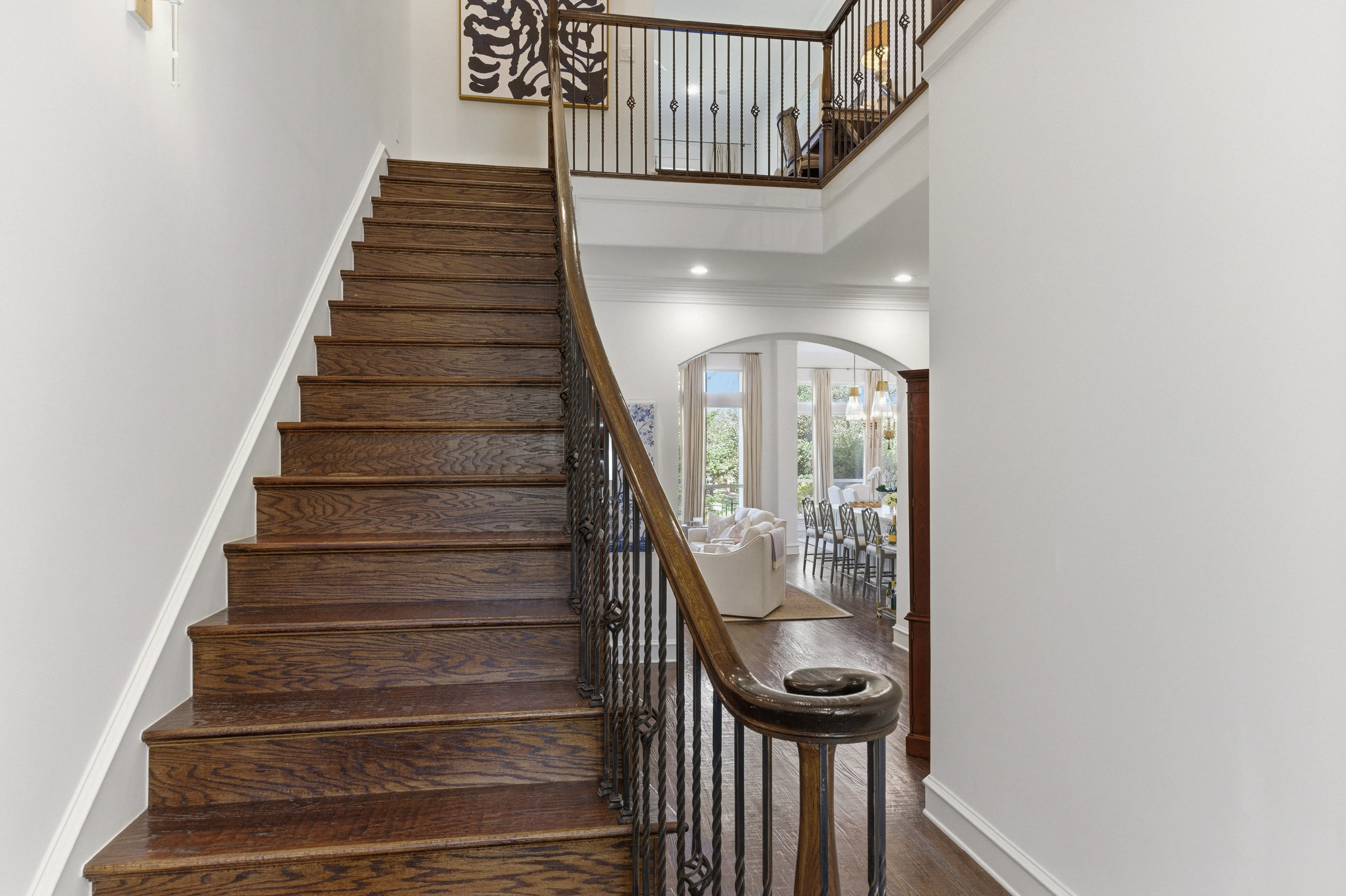 Entrance and staircase